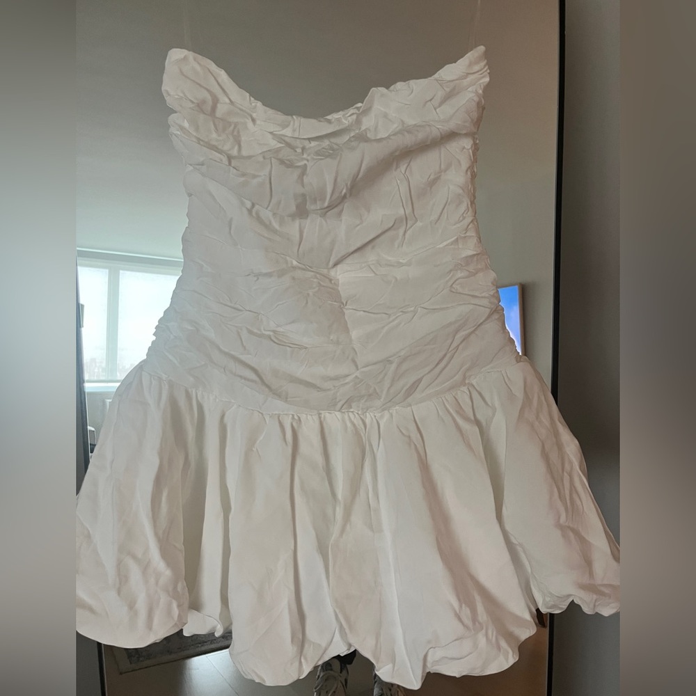 Princess Polly GLAMOUR GIRL STRAPLESS BUBBLE HEM MINI DRESS WHITE